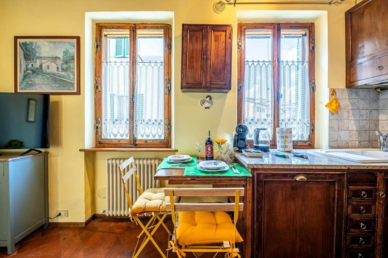 The Sunflower Apartment Siena Exterior foto