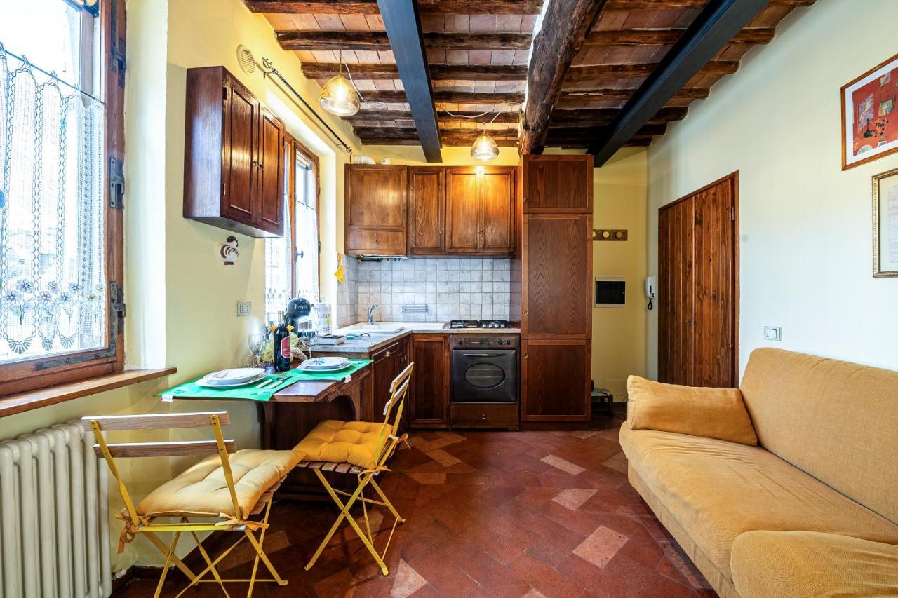 The Sunflower Apartment Siena Exterior foto